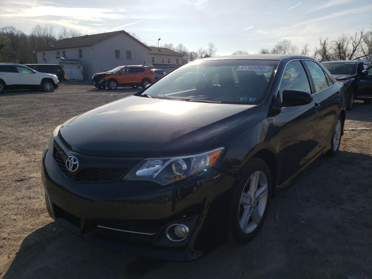 Photo 2 from auction – 2012 TOYOTA CAMRY BASE with VIN 4T1BF1FK1CU124695