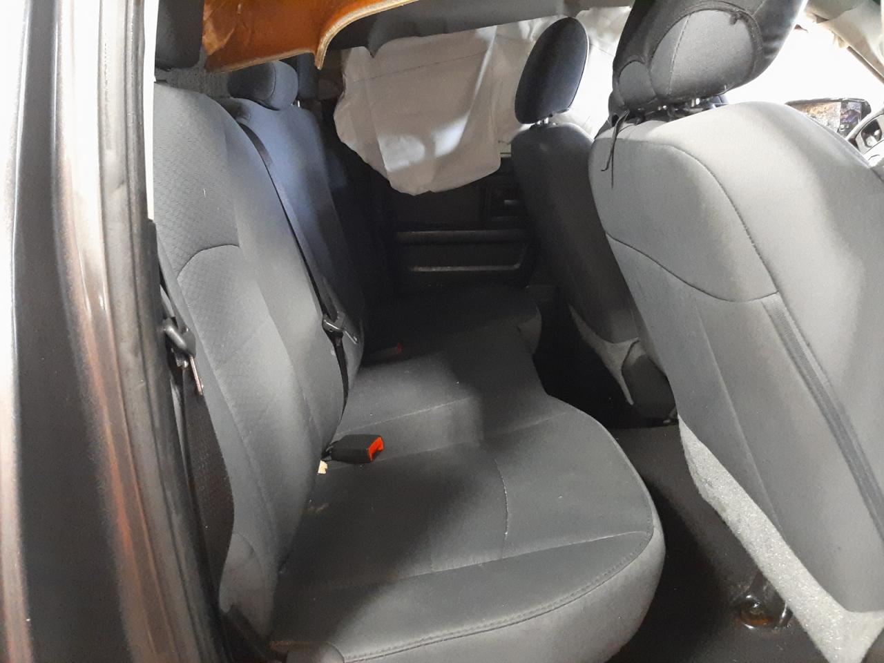 Photo 6 from auction – 2014 RAM 1500 ST with VIN 1C6RR7FT7ES175761