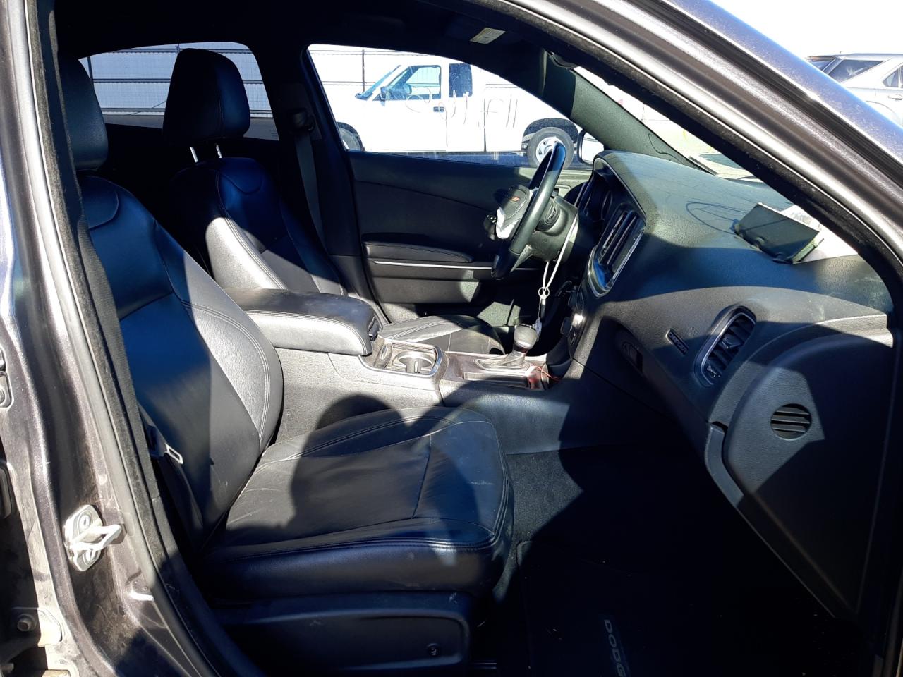 Zdjęcie 5 z aukcji – 2015 DODGE CHARGER SE z VIN 2C3CDXBG4FH925524