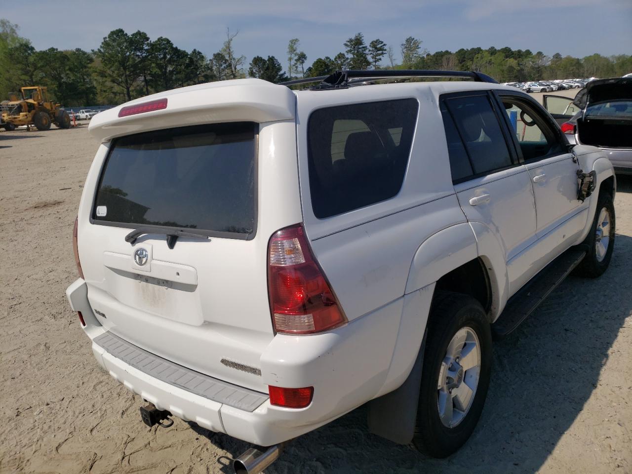 Photo 4 from auction – 2005 TOYOTA 4RUNNER SR with VIN JTEZU14RX58026667