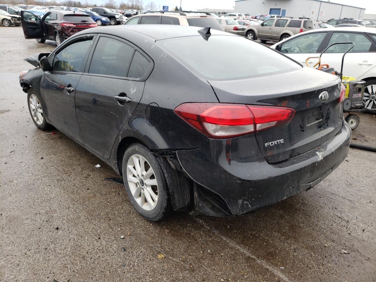 Photo 3 from auction – 2017 KIA FORTE LX with VIN 3KPFL4A79HE021453