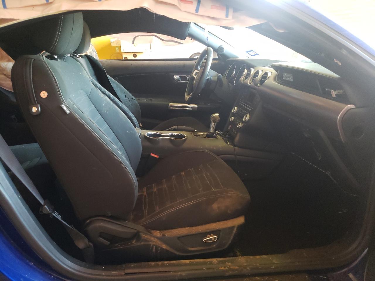 Photo 5 from auction – 2015 FORD MUSTANG with VIN 1FA6P8THXF5375224