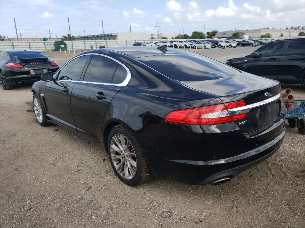 صورة رقم 3 من المزاد - 2013 JAGUAR XF مع VIN SAJWA0ES3DPS81310