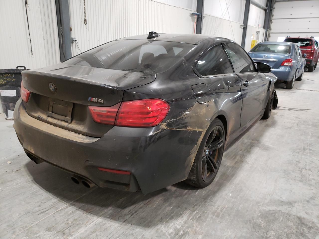Photo 4 from auction – 2015 BMW M4 with VIN WBS3R9C51FK332100