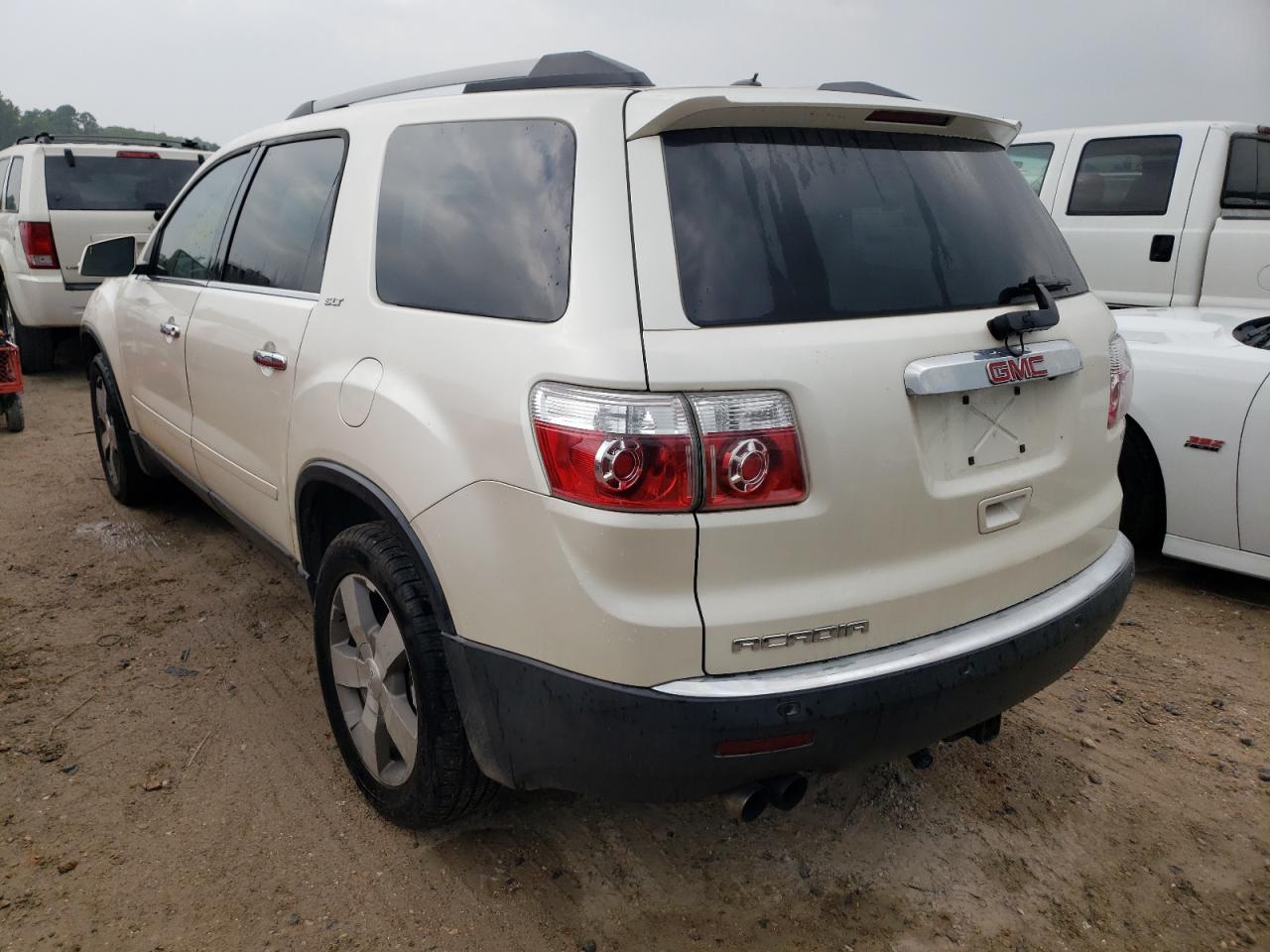 Photo 3 from auction – 2011 GMC ACADIA SLT with VIN 1GKKRRED5BJ116925
