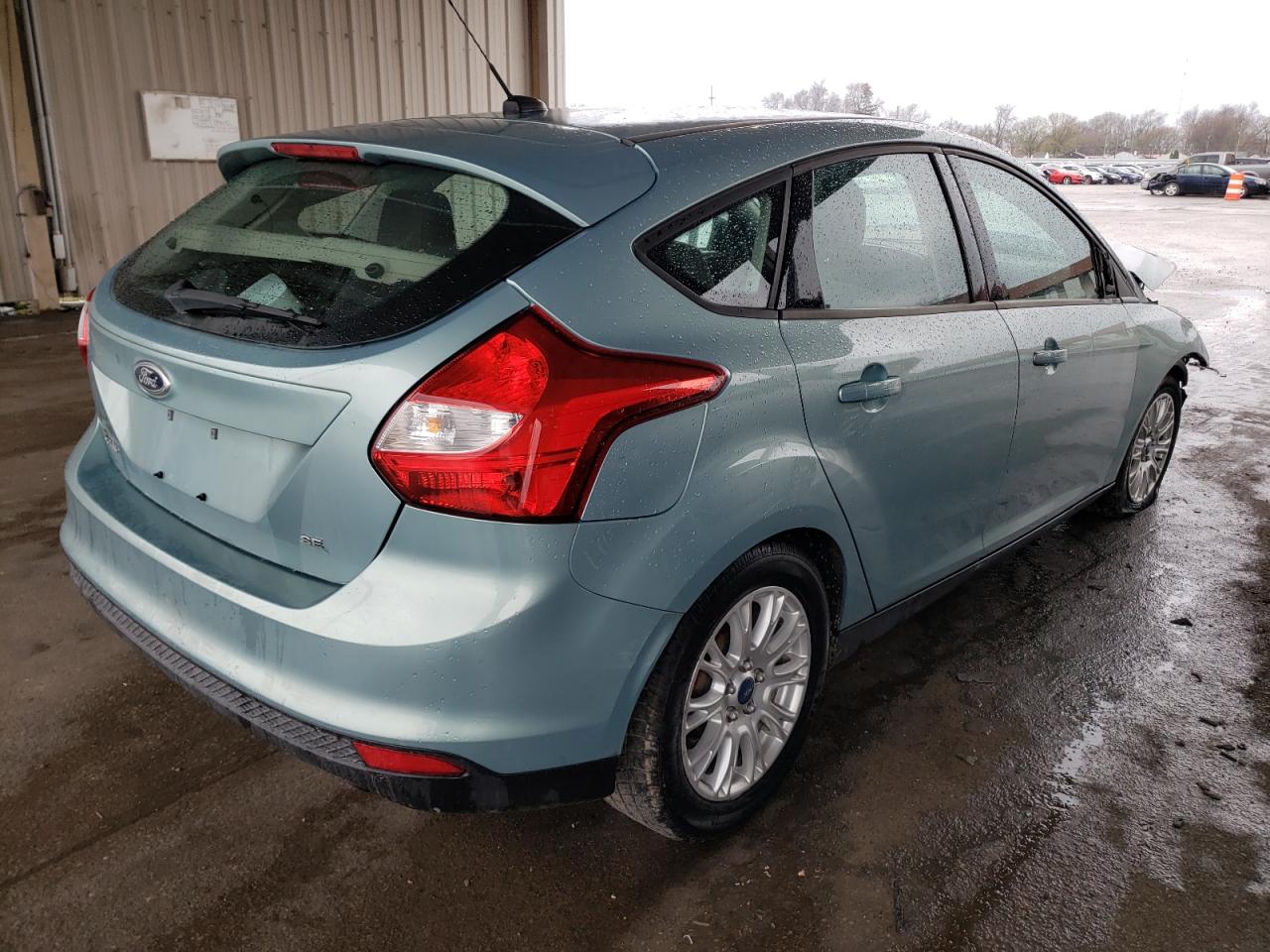 Foto 4 de la subasta – 2012 FORD FOCUS SE con VIN 1FAHP3K26CL394871