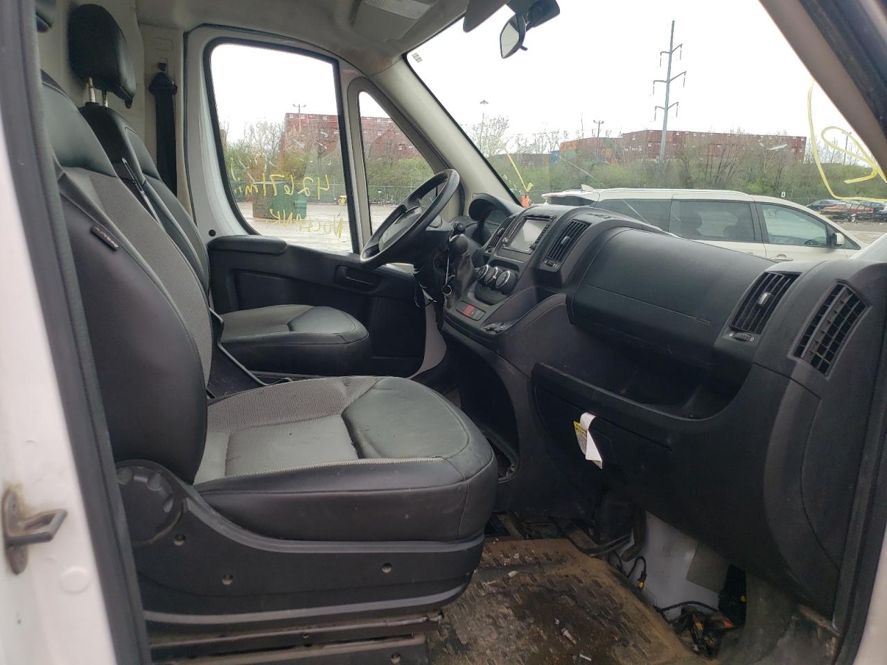 Photo 5 from auction – 2015 RAM PROMASTER with VIN 3C6TRVAGXFE514747