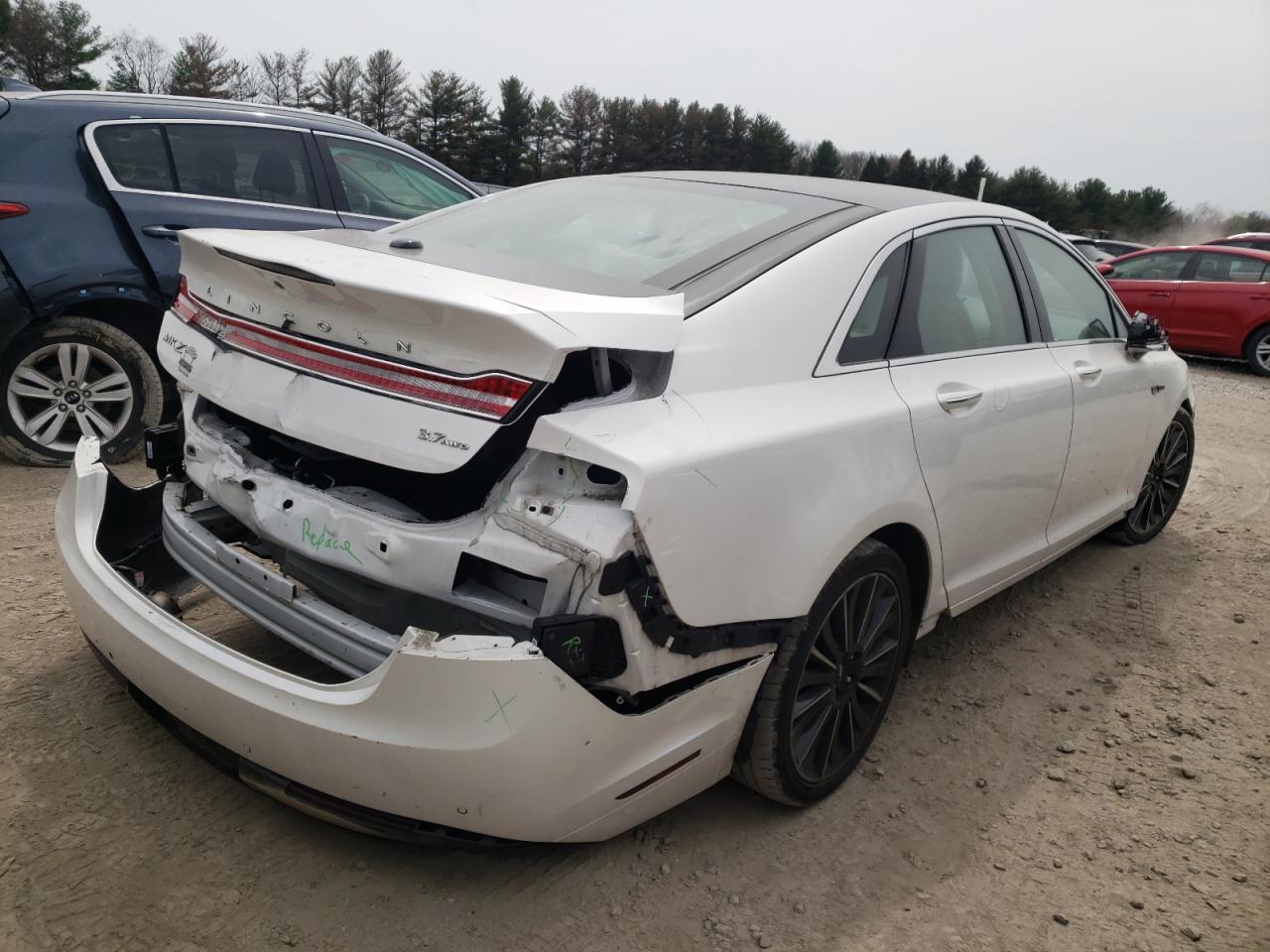 Photo 4 from auction – 2016 LINCOLN MKZ with VIN 3LN6L2JK9GR624060