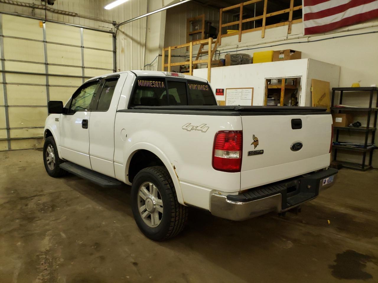 Photo 3 from auction – 2004 FORD F150 with VIN 1FTPX14554FA05963