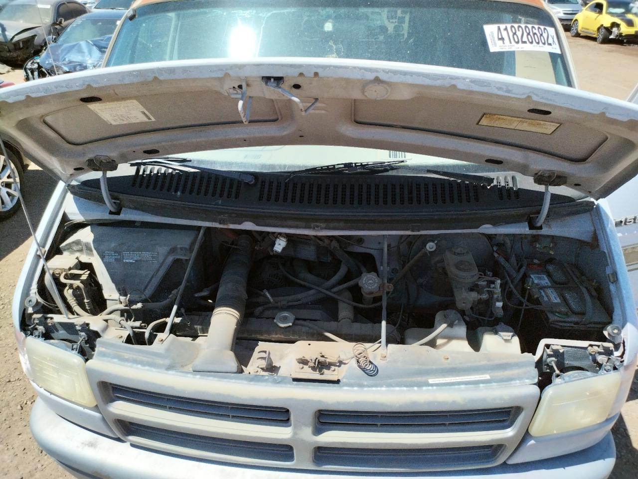 Photo 7 from auction – 1994 DODGE RAM VAN B1 with VIN 2B6GB11X8RK119330