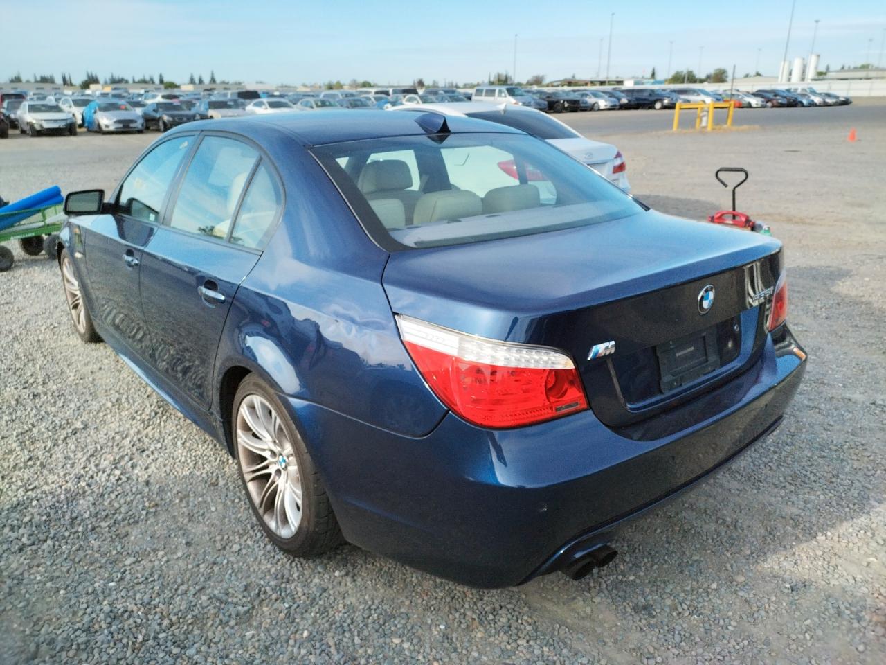 Photo 9 from auction – 2010 BMW 535 I with VIN WBANW1C53AC166253