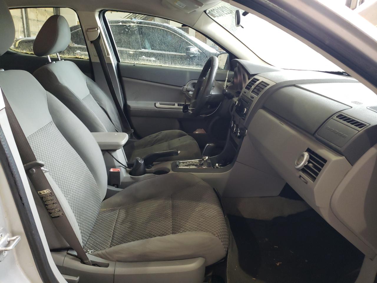 Photo 5 from auction – 2008 DODGE AVENGER SE with VIN 1B3LC46K58N575926