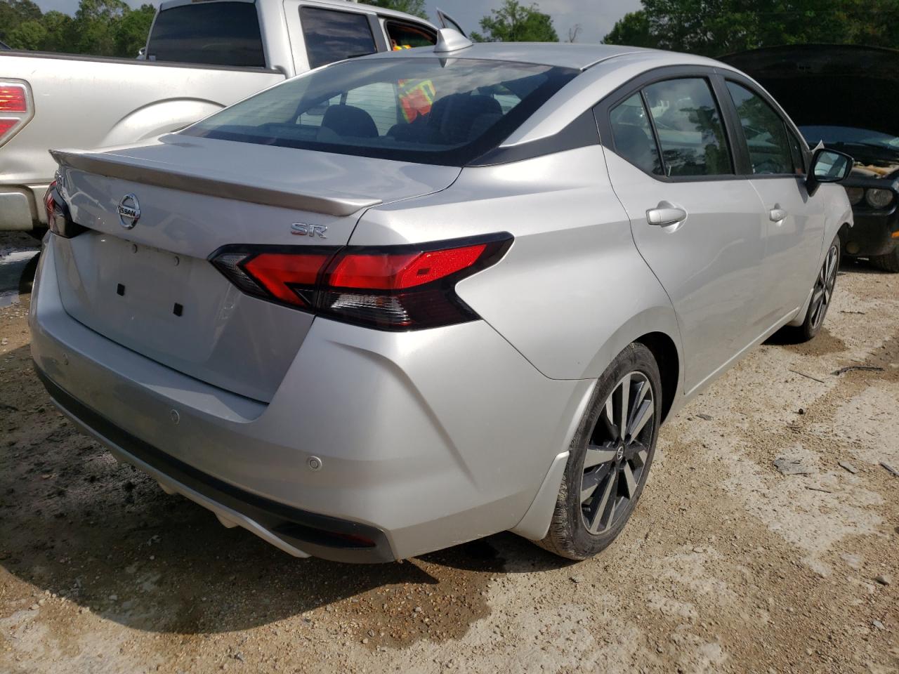 Photo 4 from auction – 2020 NISSAN VERSA SR with VIN 3N1CN8FVXLL903833
