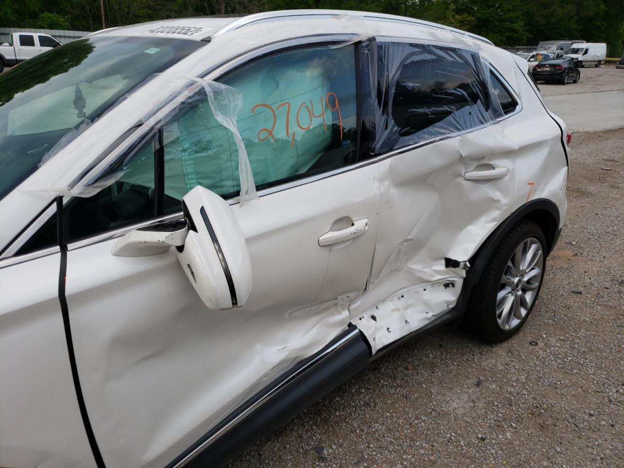Photo 9 from auction – 2015 LINCOLN MKC with VIN 5LMCJ1A93FUJ22679