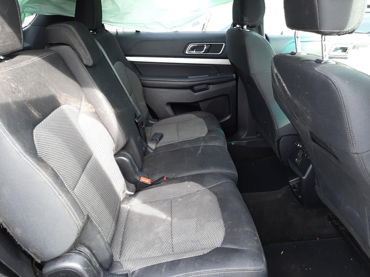 Photo 6 from auction – 2016 FORD EXPLORER X with VIN 1FM5K8D83GGA33358
