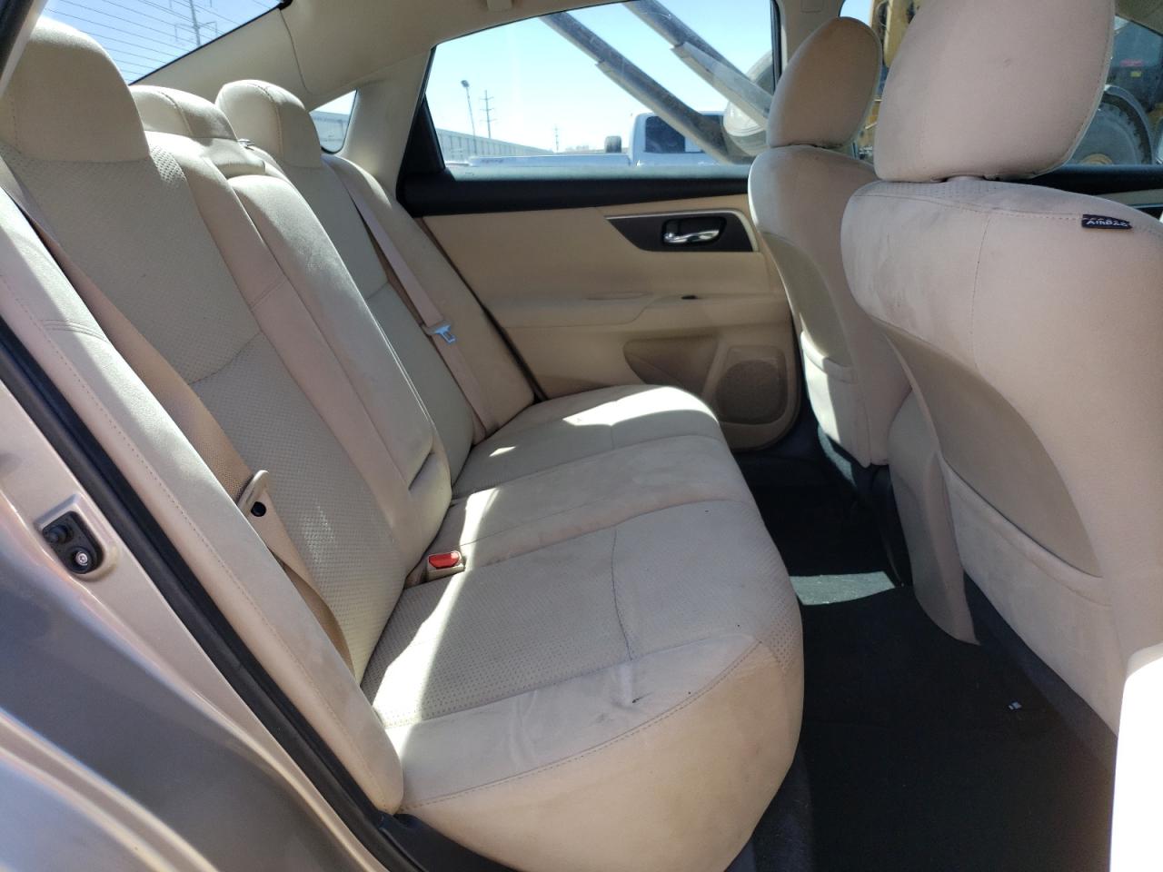 Photo 6 from auction – 2015 NISSAN ALTIMA 2.5 with VIN 1N4AL3AP8FC228706