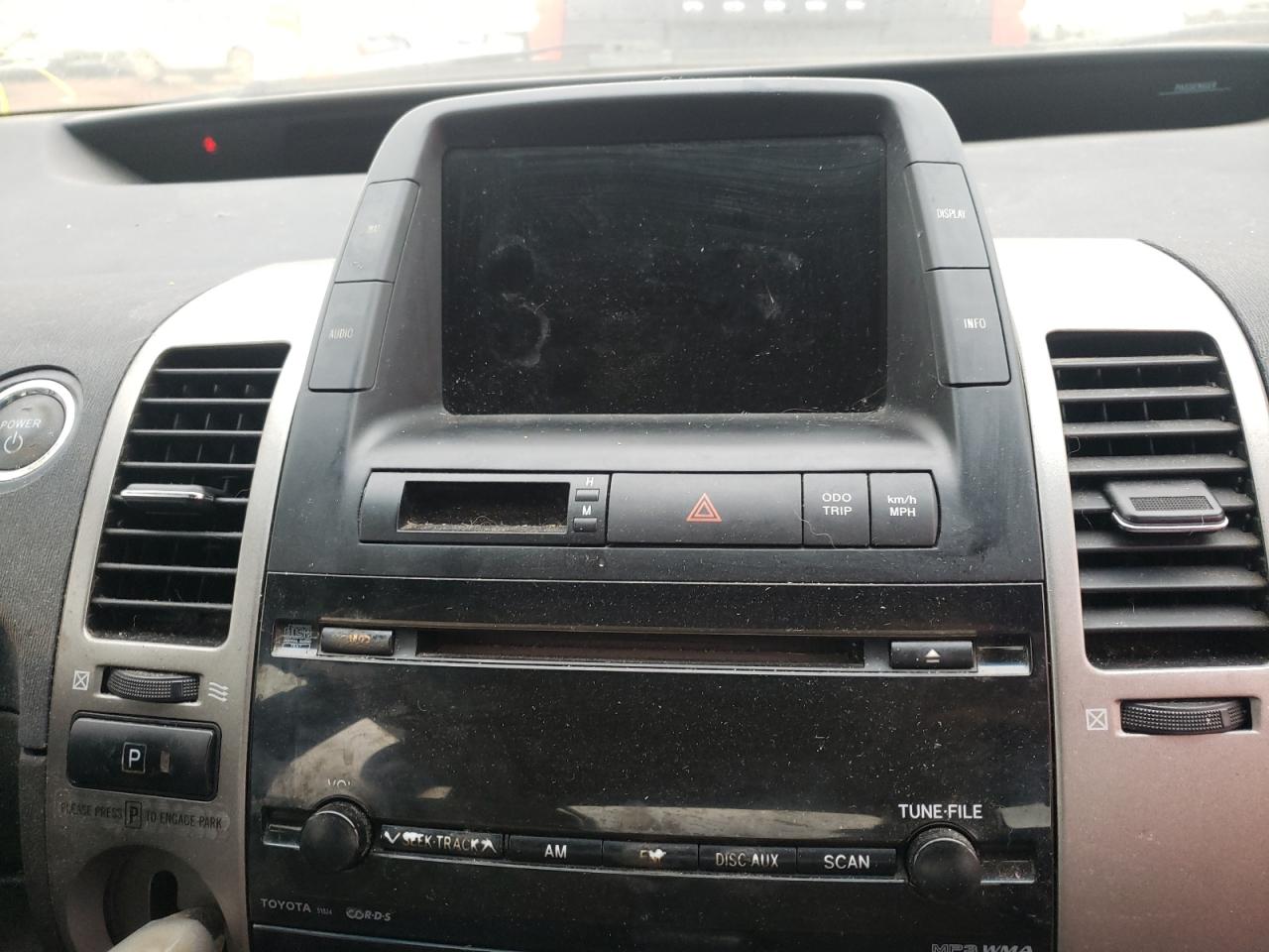 Photo 9 from auction – 2008 TOYOTA PRIUS with VIN JTDKB20UX83310488