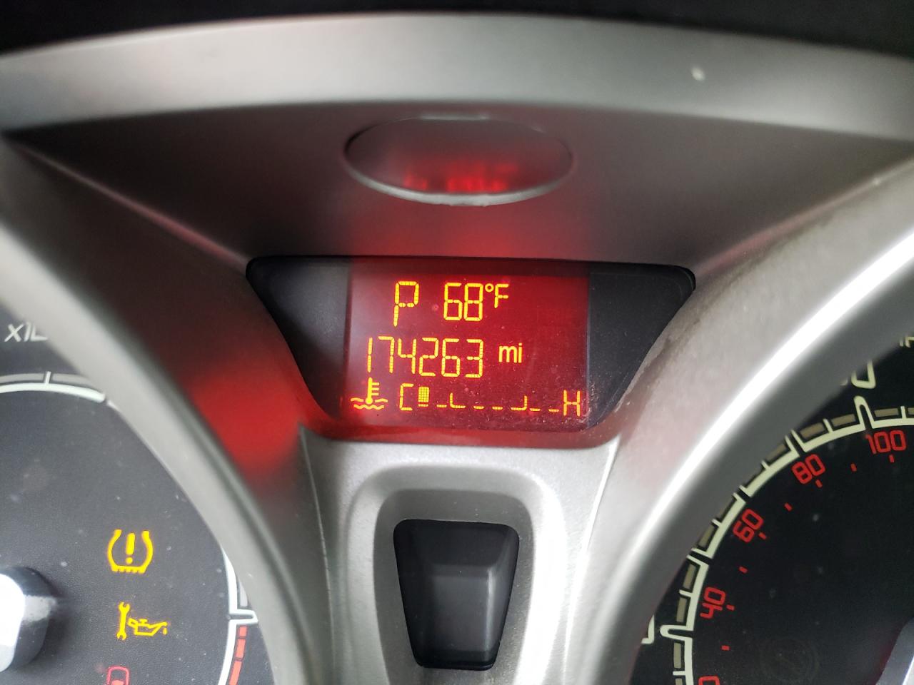 Photo 8 from auction – 2013 FORD FIESTA SE with VIN 3FADP4EJ7DM158950