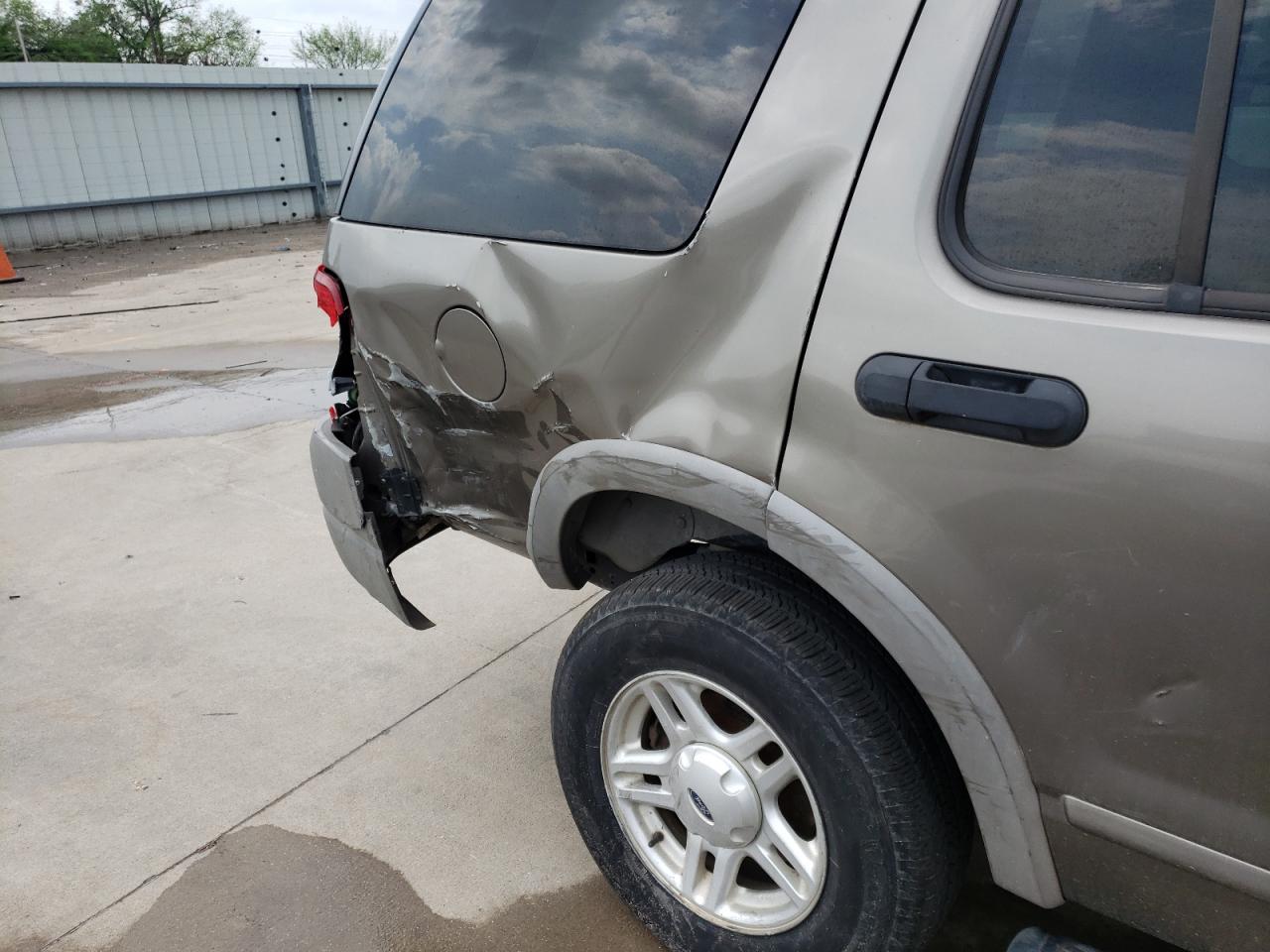 Photo 9 from auction – 2002 FORD EXPLORER X with VIN 1FMZU62E82ZB64887