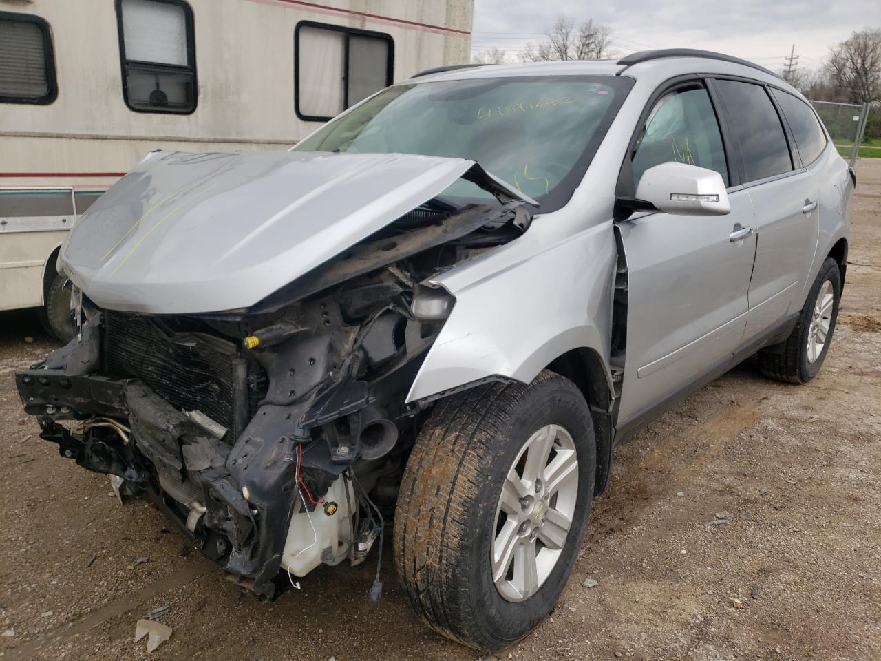 Photo 2 from auction – 2014 CHEVROLET TRAVERSE L with VIN 1GNKVHKD4EJ346991