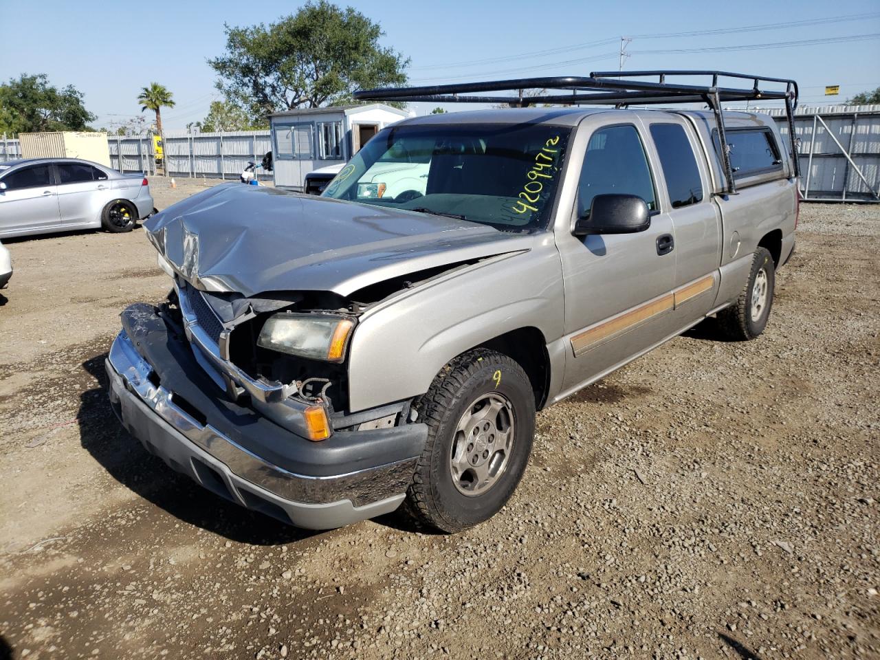 Photo 2 from auction – 2003 CHEVROLET SILVERADO with VIN 2GCEC19V631134179