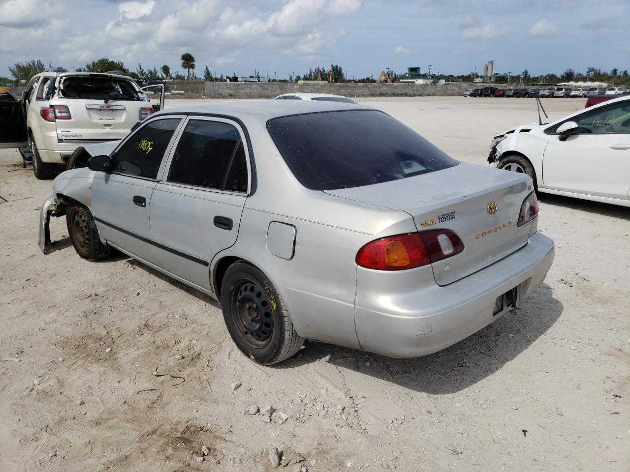 Photo 3 from auction – 2000 TOYOTA COROLLA VE with VIN 2T1BR12E8YC299199