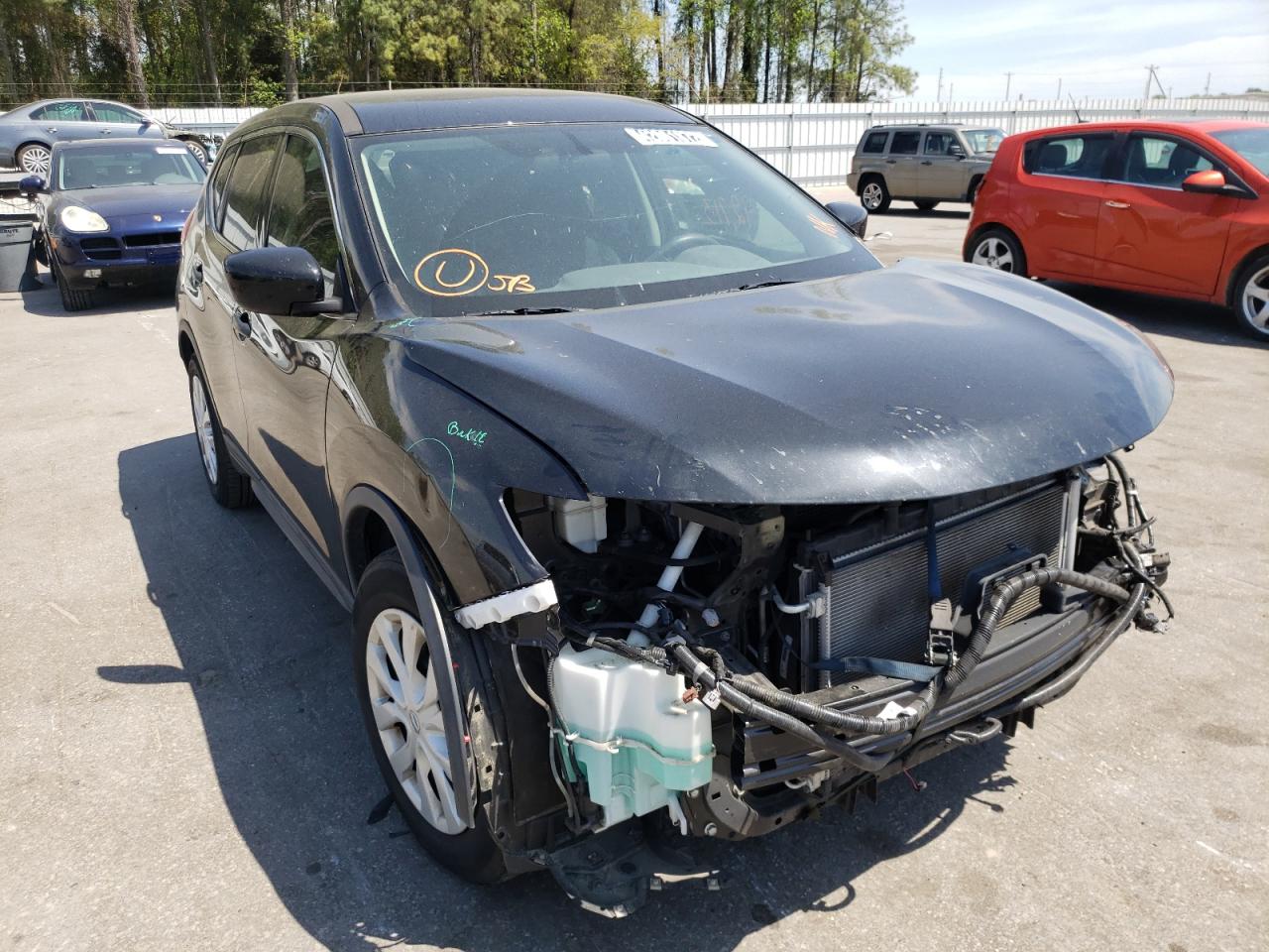 Photo 1 from auction – 2017 NISSAN ROGUE SV with VIN 5N1AT2MN6HC761845