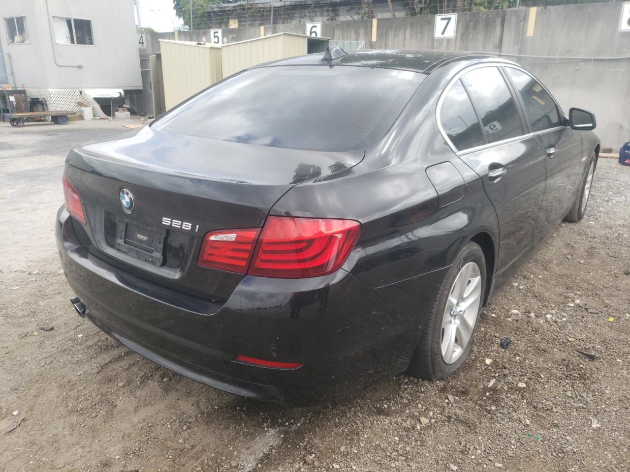 Photo 4 from auction – 2012 BMW 528 I with VIN WBAXG5C56CDW92256