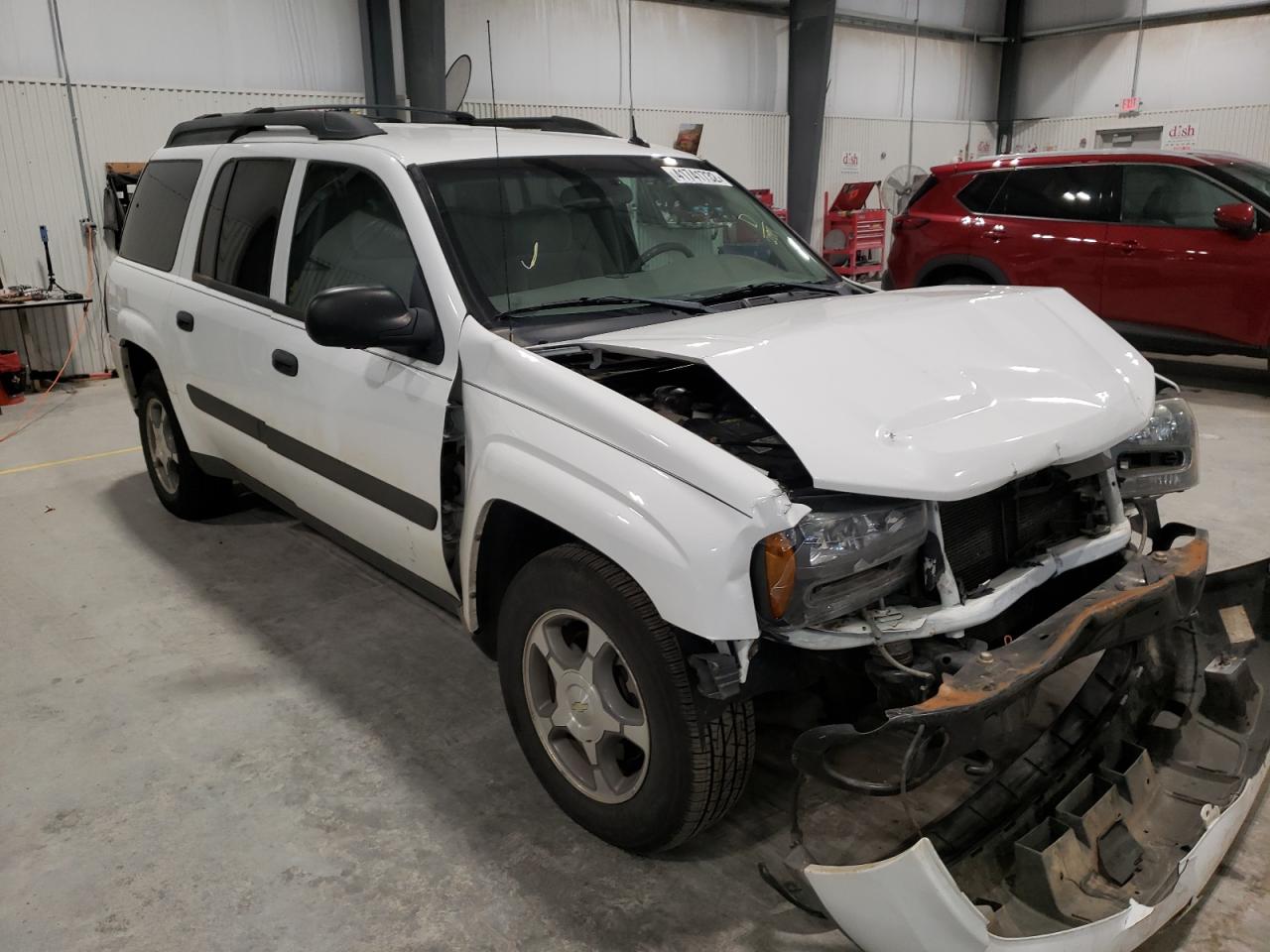 CHEVROLET TRAILBLAZE 2005 with VIN 1GNET16SX56102199 - Photo from auction
