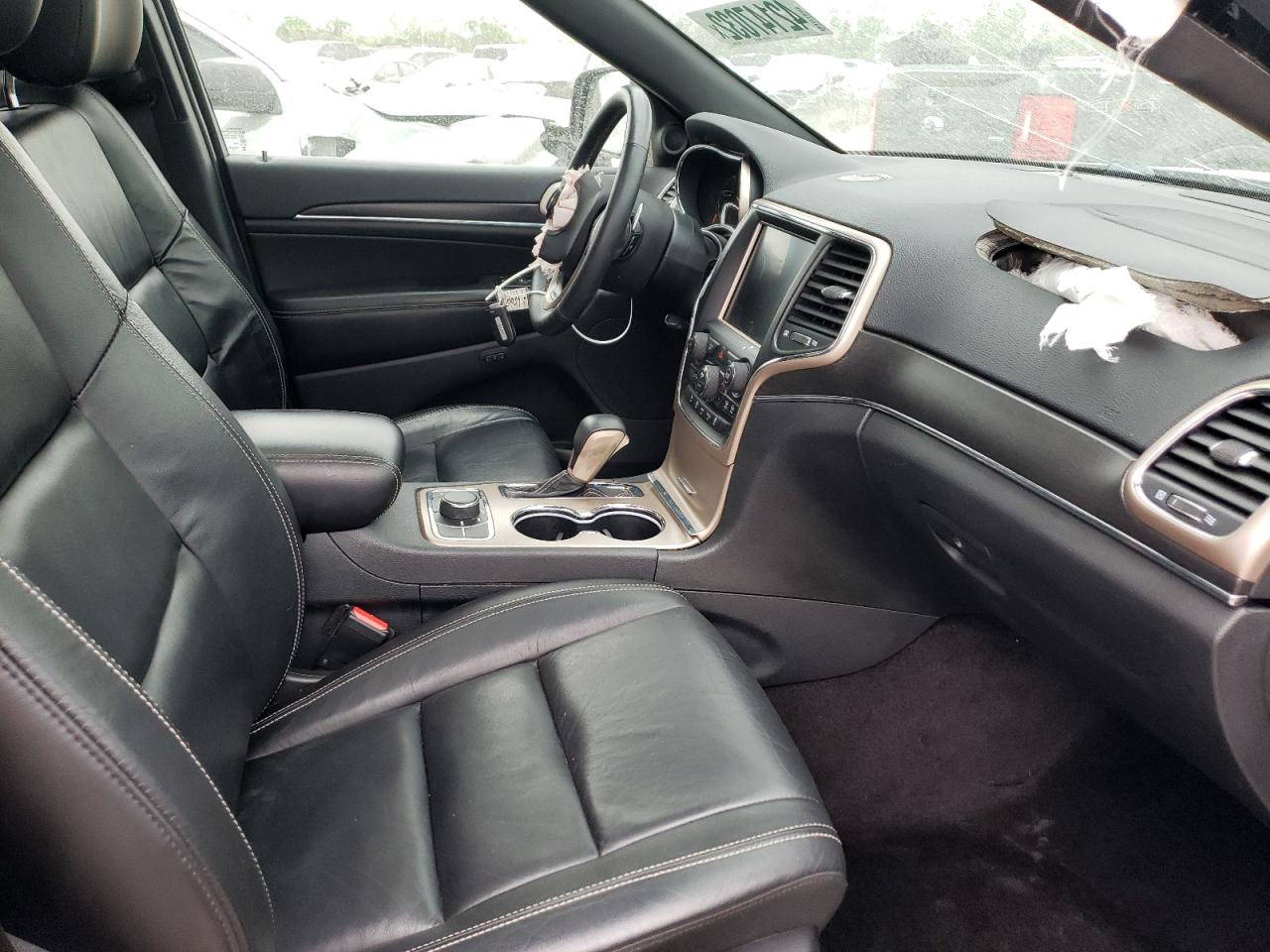 Photo 5 from auction – 2017 JEEP GRAND CHER with VIN 1C4RJFBG9HC882345