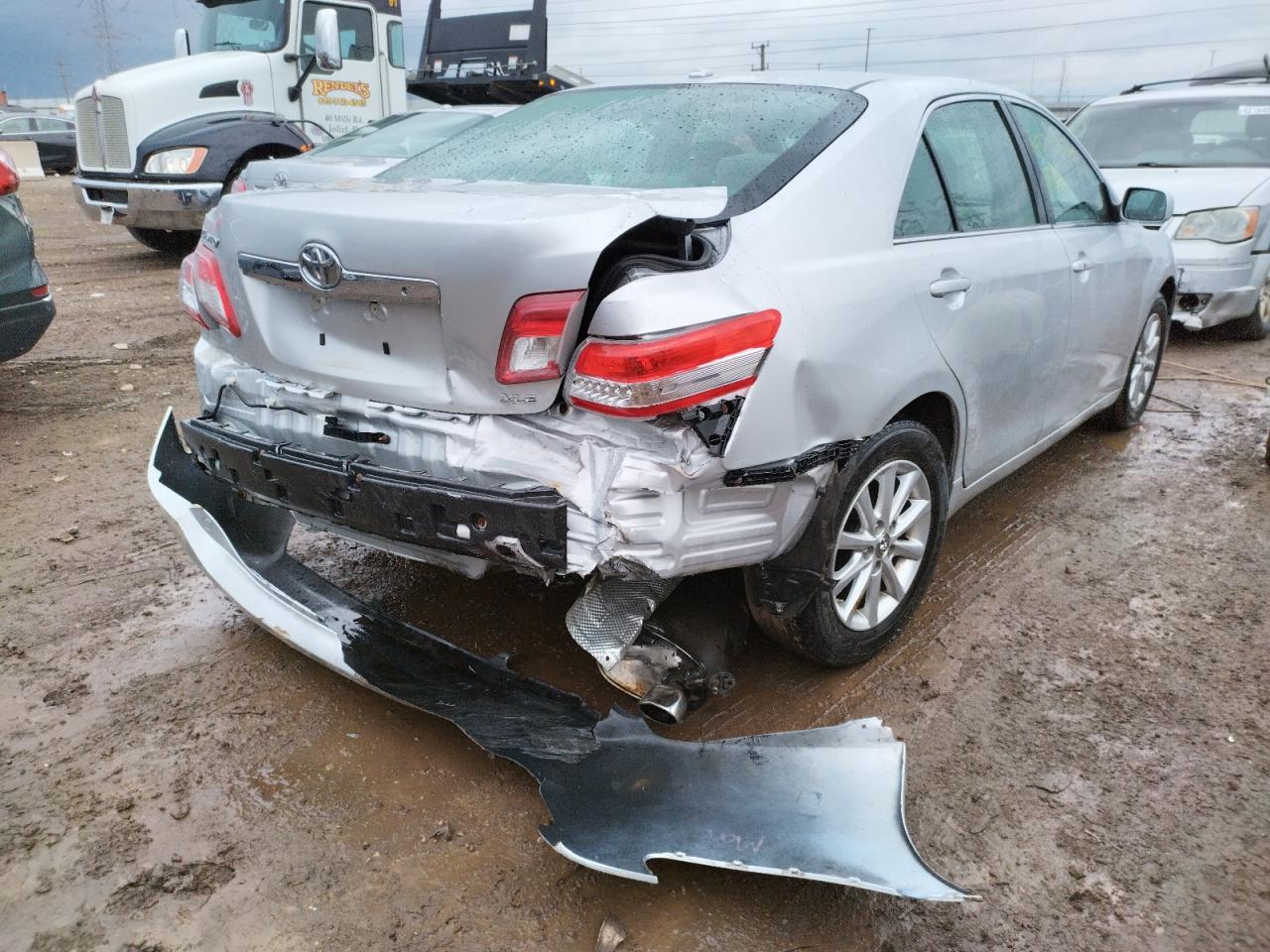 Photo 4 from auction – 2011 TOYOTA CAMRY BASE with VIN 4T4BF3EKXBR185237