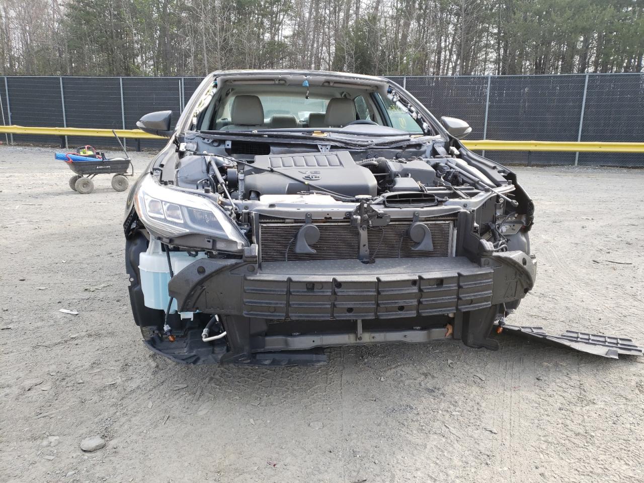Photo 9 from auction – 2016 TOYOTA AVALON XLE with VIN 4T1BK1EB9GU239001