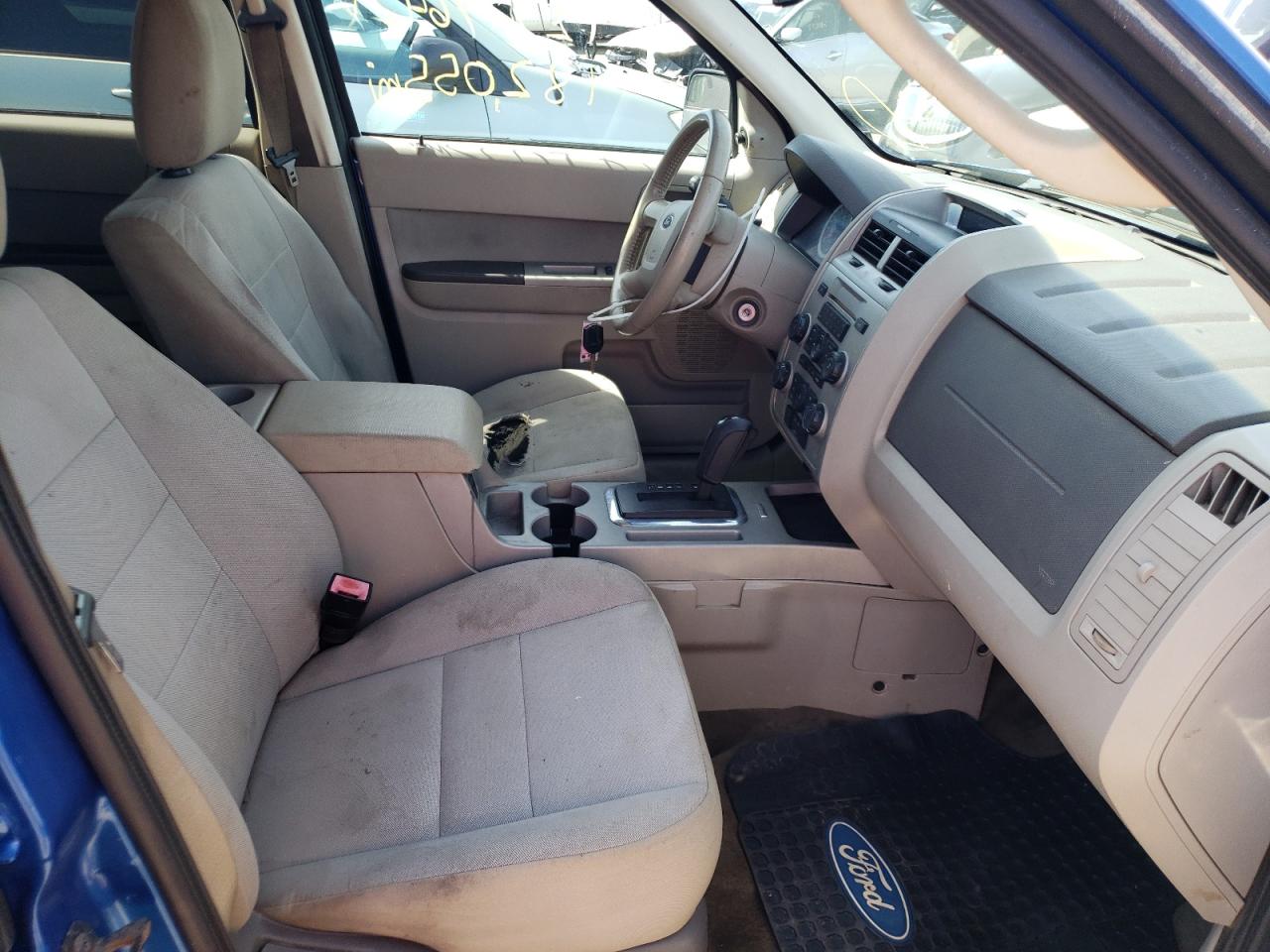 Photo 5 from auction – 2012 FORD ESCAPE XLT with VIN 1FMCU9DG9CKA36948