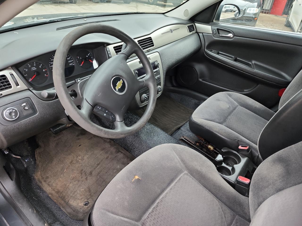 Photo 9 from auction – 2011 CHEVROLET IMPALA POL with VIN 2G1WD5EM2B1271942