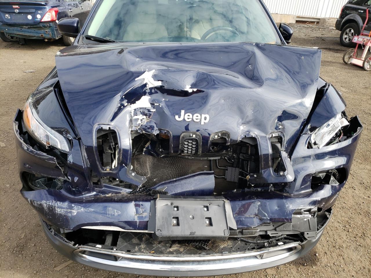 Photo 7 from auction – 2016 JEEP CHEROKEE L with VIN 1C4PJMDB5GW167038