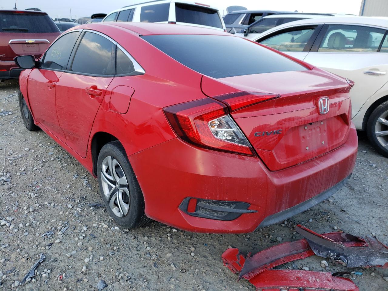 Photo 3 from auction – 2017 HONDA CIVIC LX with VIN 2HGFC2F56HH528652