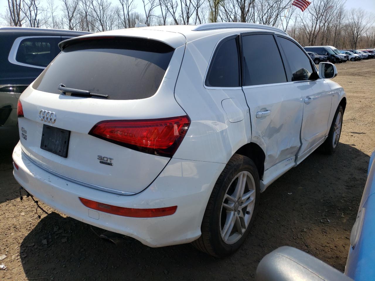 Photo 4 from auction – 2016 AUDI Q5 PREMIUM with VIN WA1D7AFP9GA100572