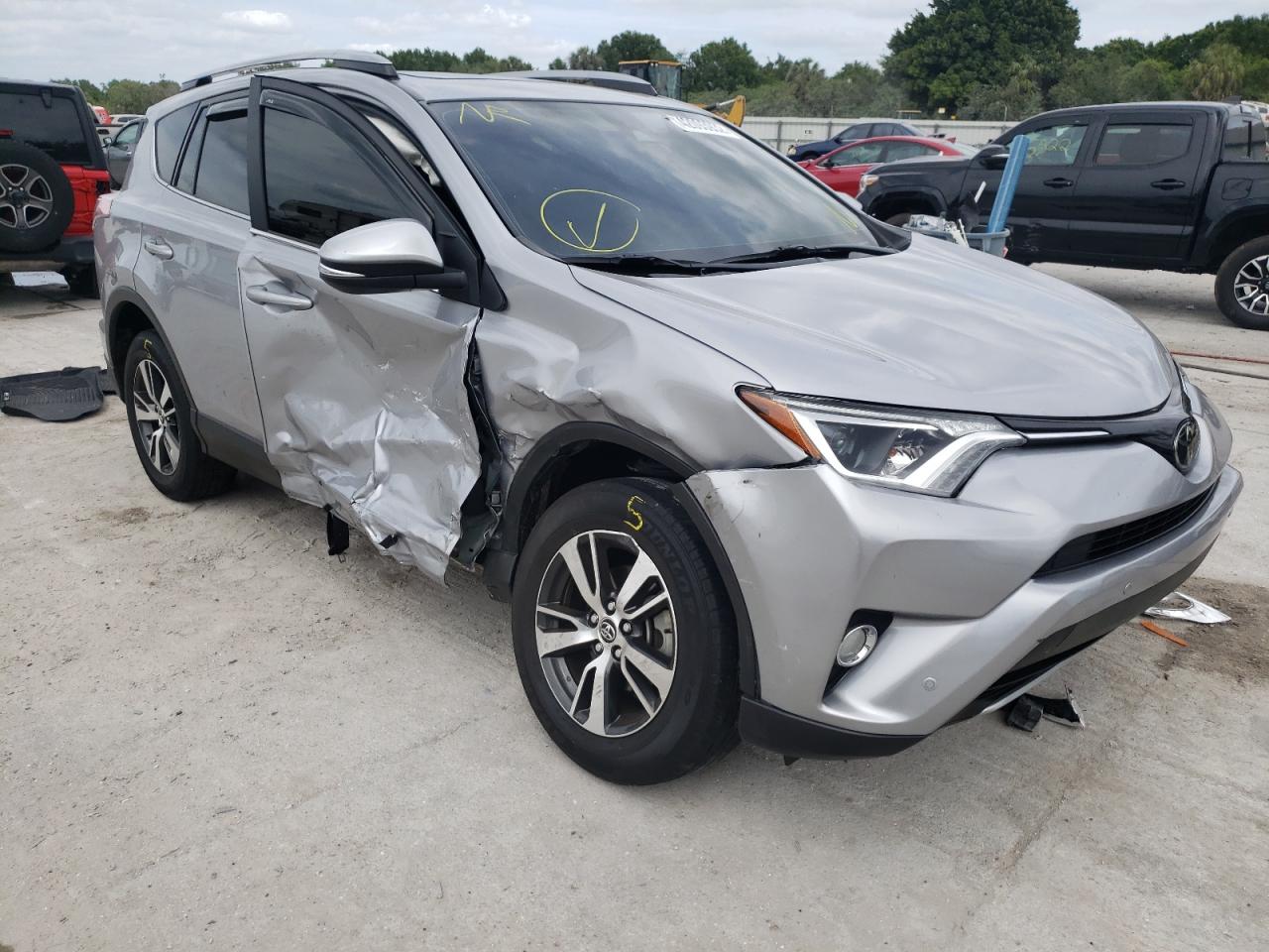 TOYOTA RAV4 ADVEN 2018 with VIN JTMWFREV2JD115727 - Photo from auction