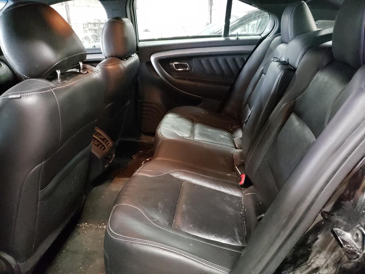 Photo 6 from auction – 2015 FORD TAURUS SEL with VIN 1FAHP2E86FG152041