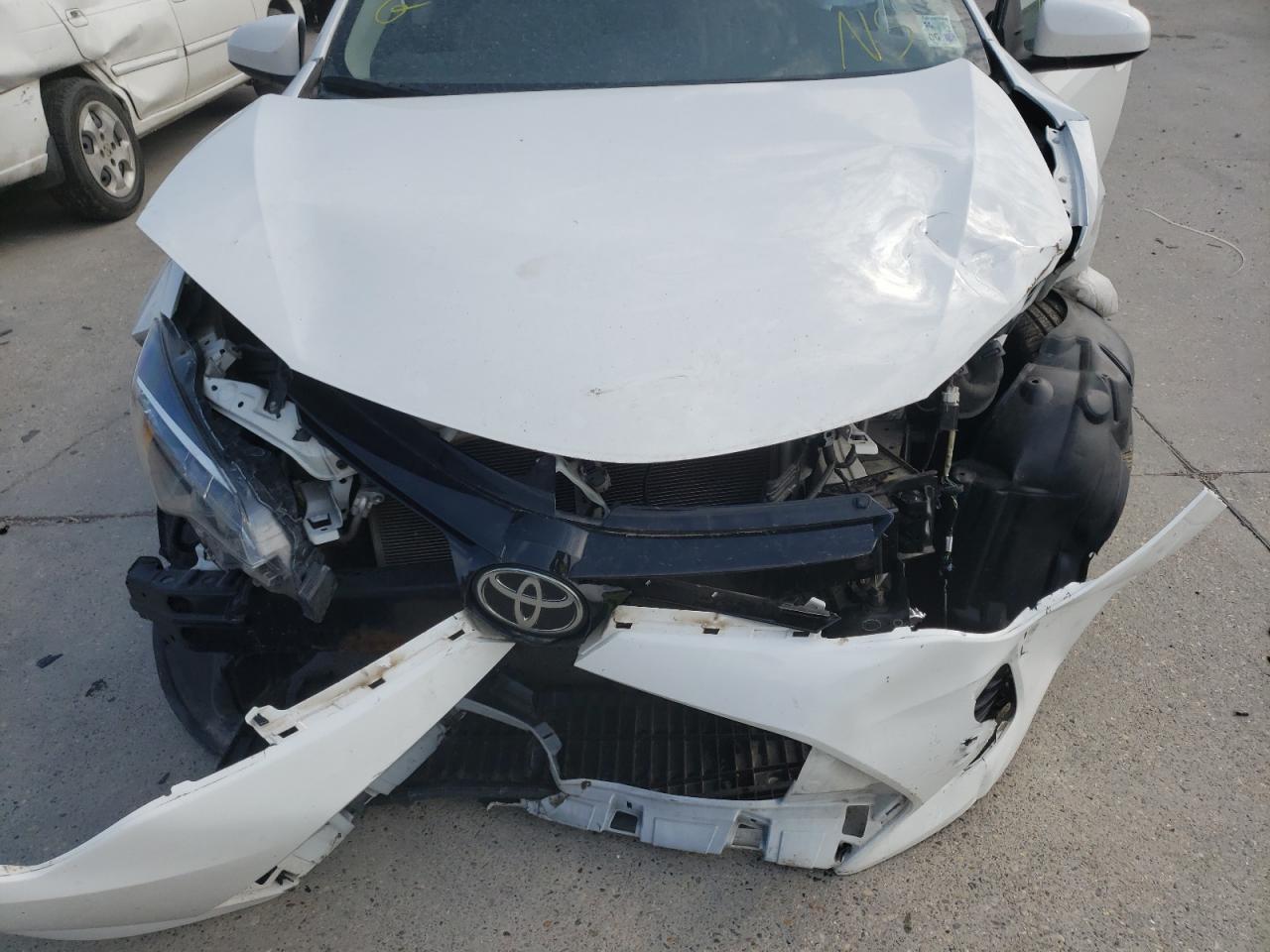 Photo 7 from auction – 2017 TOYOTA COROLLA L with VIN 5YFBURHE2HP671169