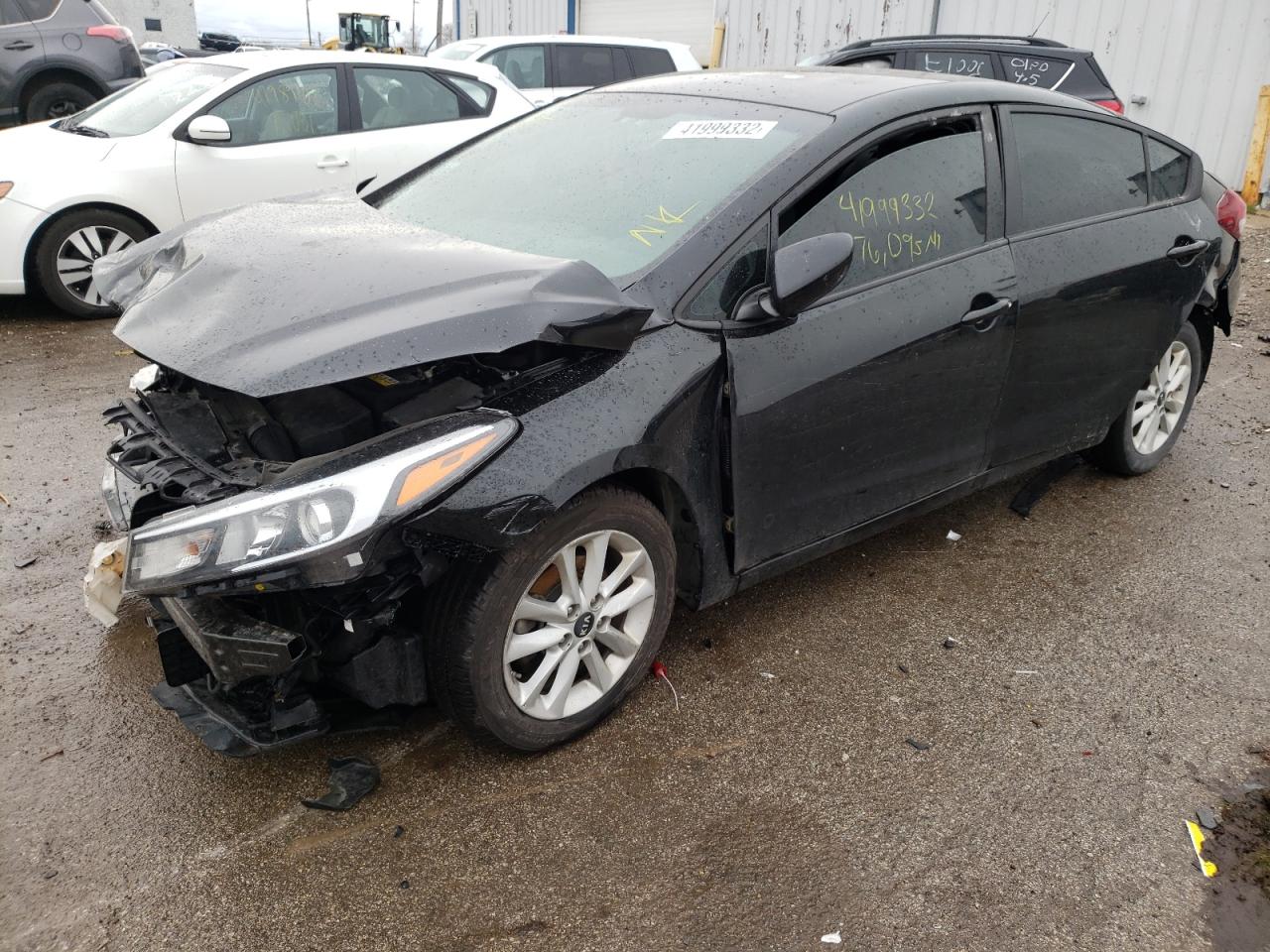 Photo 2 from auction – 2017 KIA FORTE LX with VIN 3KPFL4A79HE021453