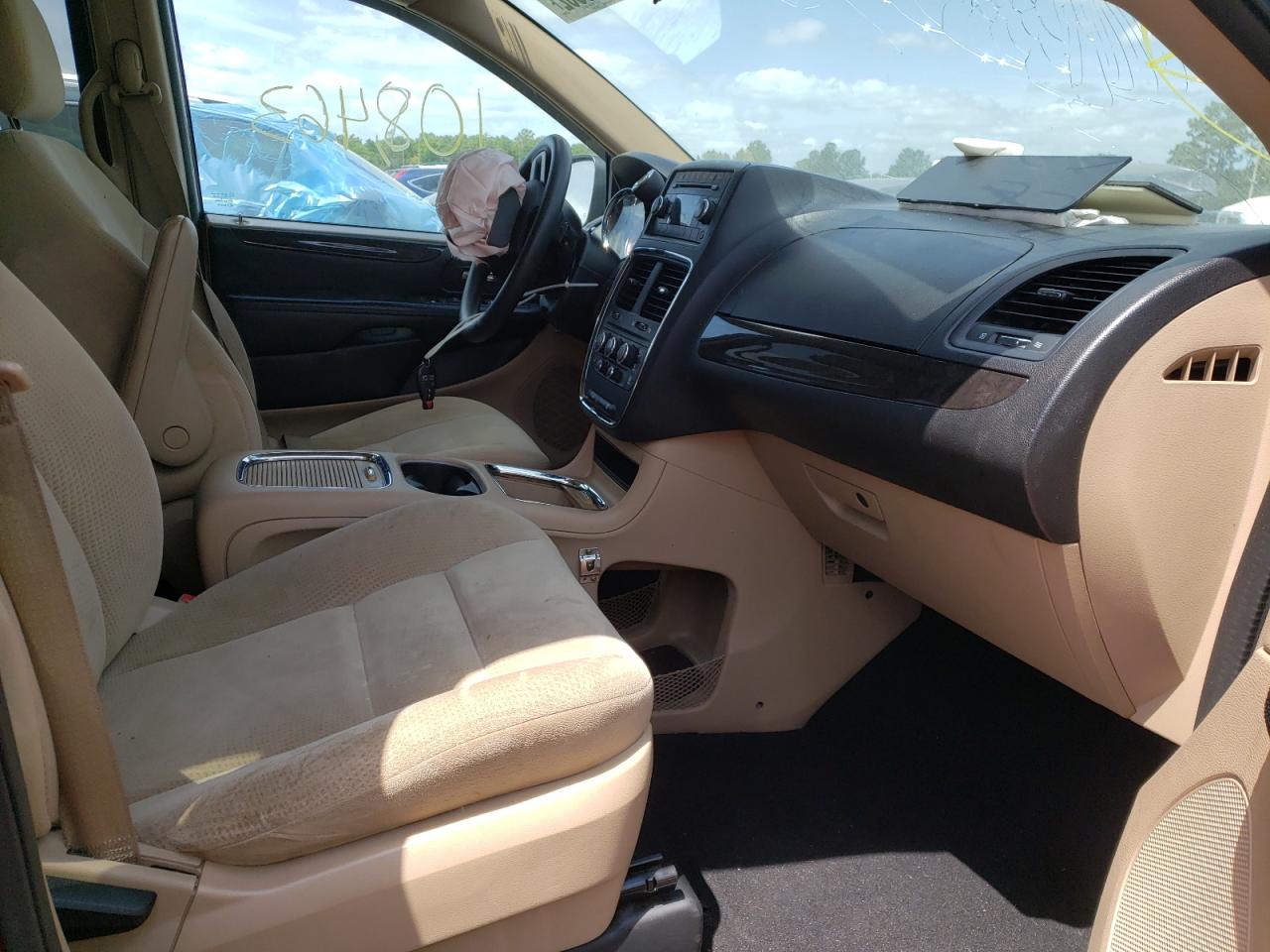 Photo 5 from auction – 2016 DODGE GRAND CARA with VIN 2C4RDGCG8GR313391