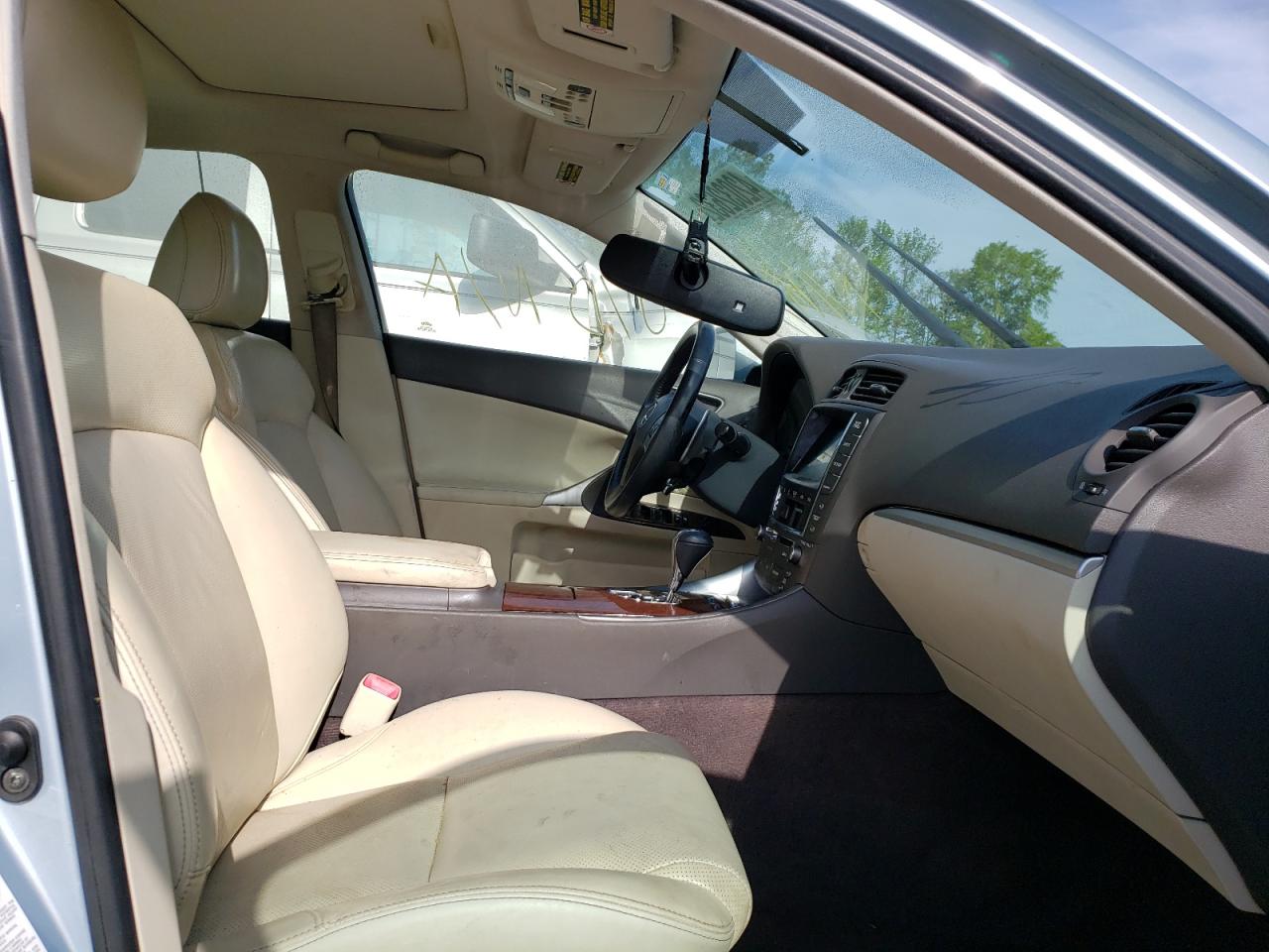 Photo 5 from auction – 2011 LEXUS IS 250 with VIN JTHBF5C24B5146407