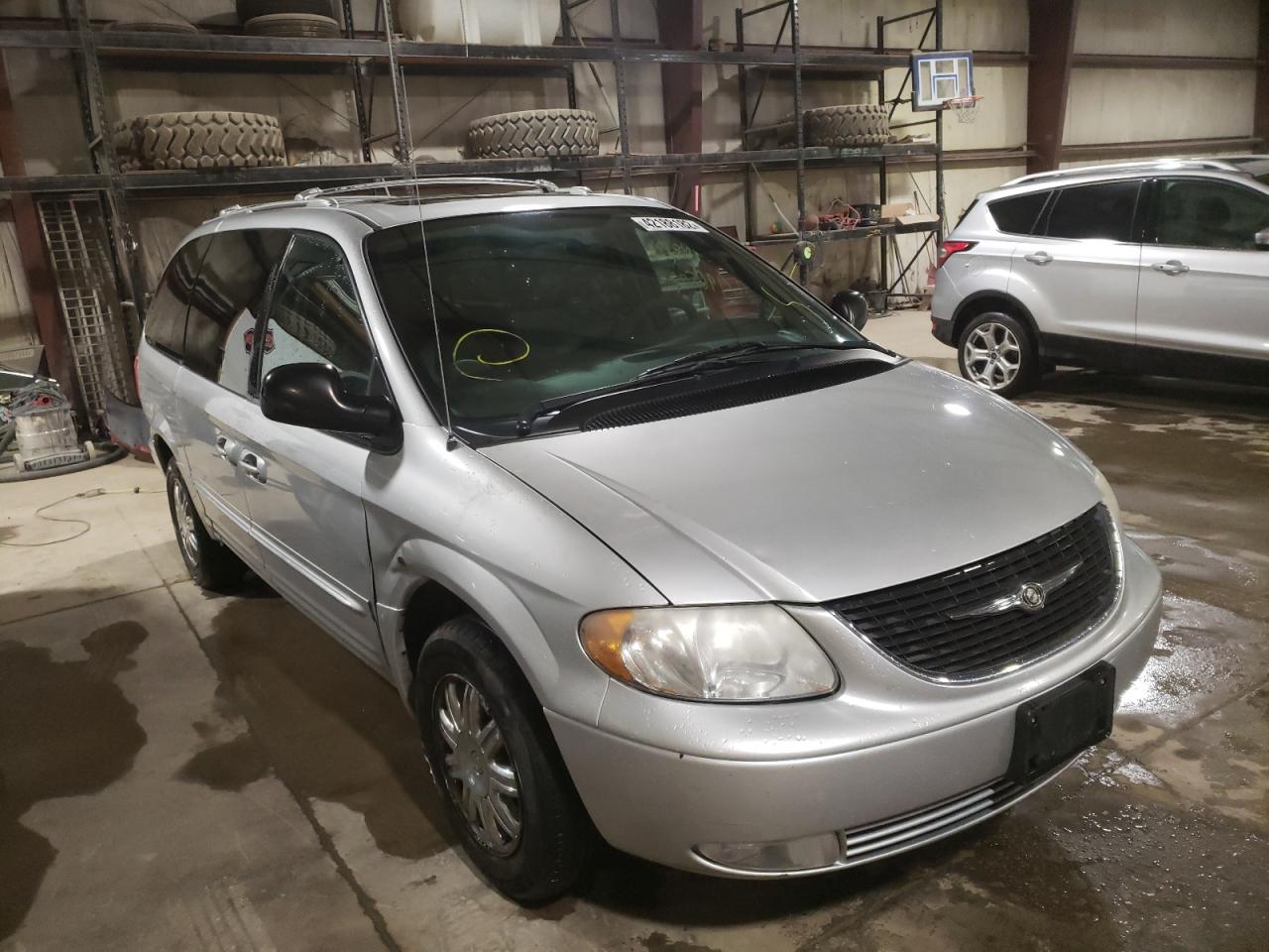 CHRYSLER TOWN & COU 2004 with VIN 2C8GP64L14R517383 - Photo from auction