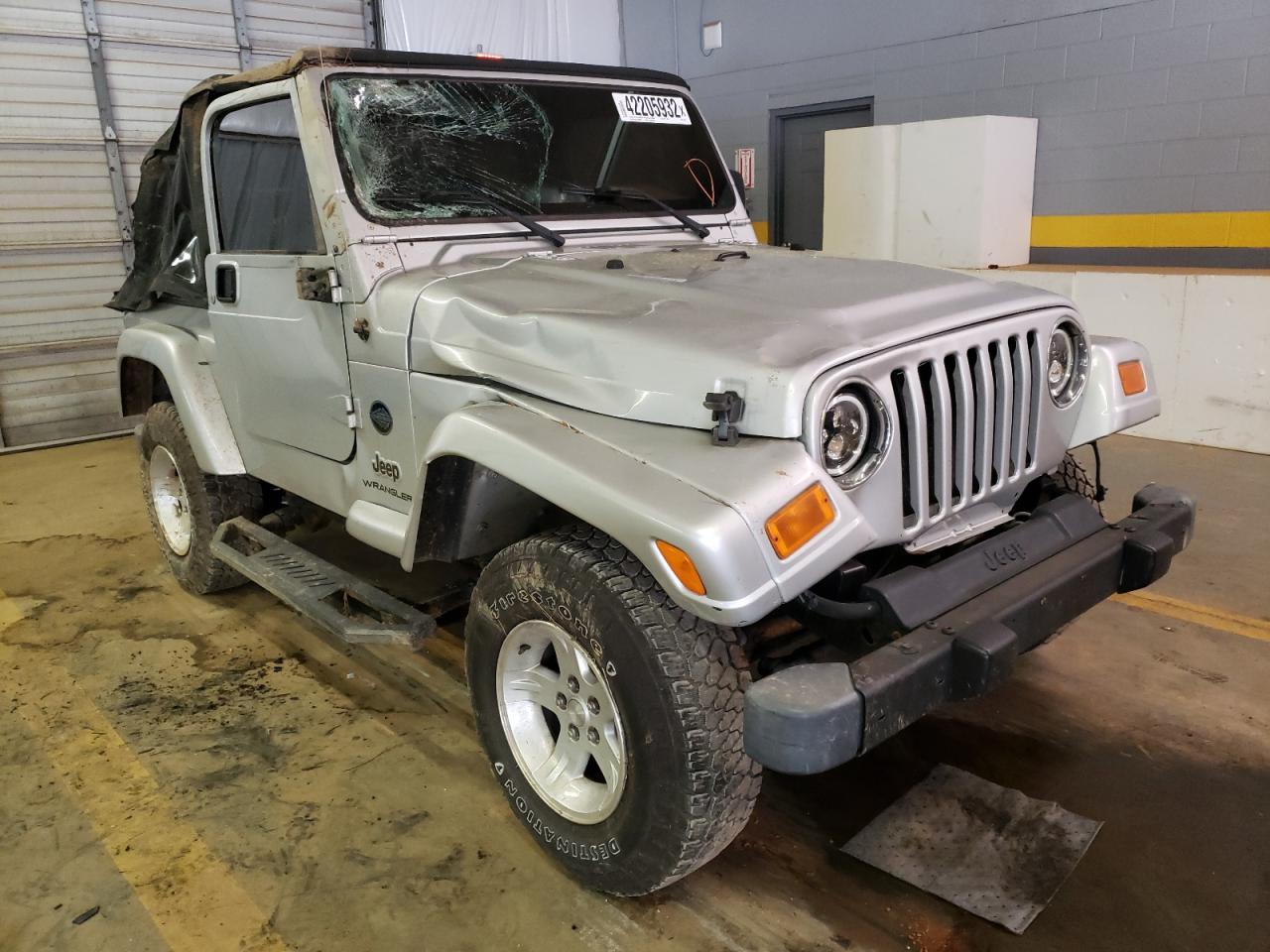 Photo 9 from auction – 2005 JEEP WRANGLER X with VIN 1J4FA39S45P377274
