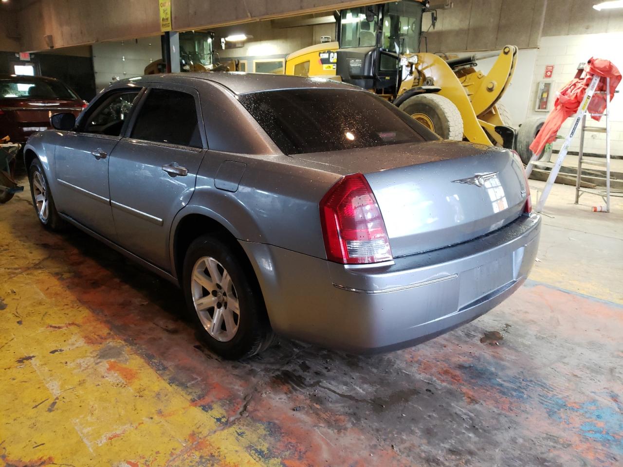 Photo 3 from auction – 2007 CHRYSLER 300 TOURIN with VIN 2C3KA53G77H887604
