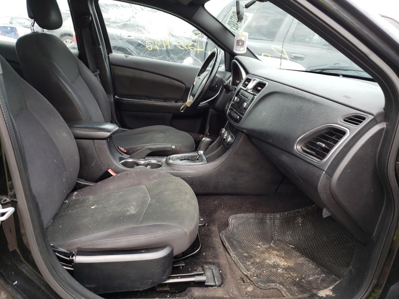 صورة رقم 5 من المزاد - 2012 CHRYSLER 200 TOURIN مع VIN 1C3CCBBB7CN188641