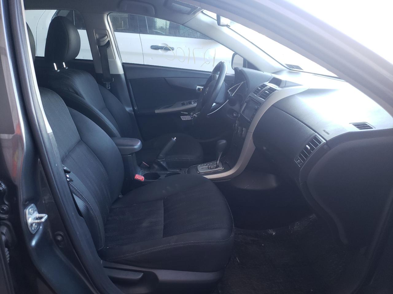 Photo 5 from auction – 2013 TOYOTA COROLLA BA with VIN 2T1BU4EE1DC041175