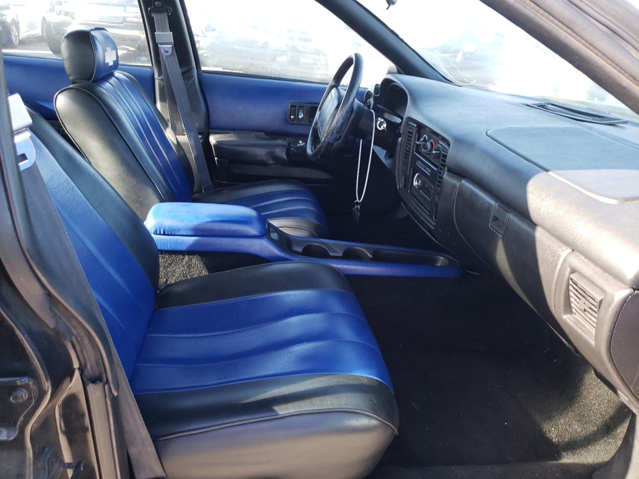 Photo 5 from auction – 1995 CHEVROLET CAPRICE with VIN 1G1BL52P2SR172643