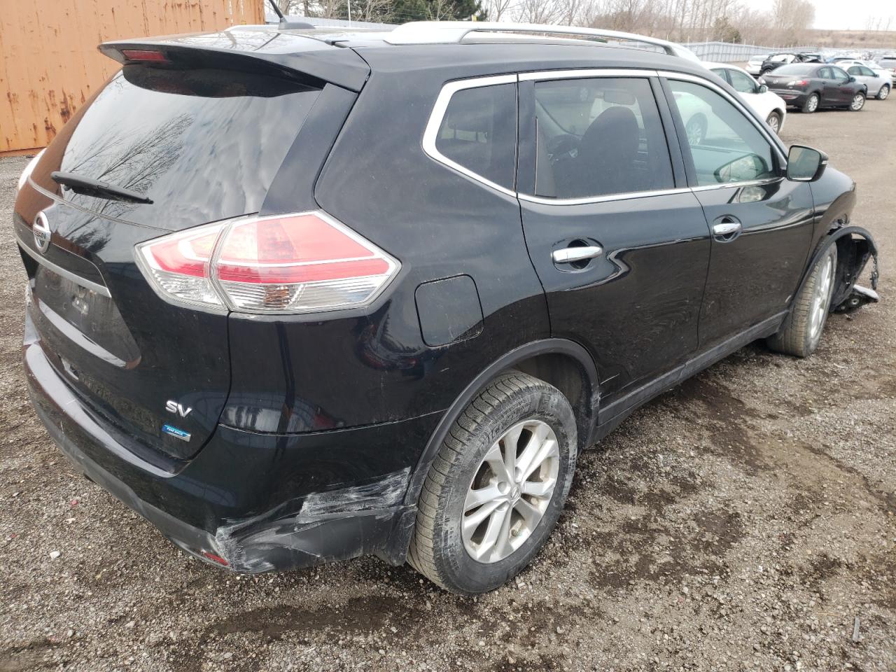 Photo 4 from auction – 2015 NISSAN ROGUE S with VIN 5N1AT2MT7FC798639